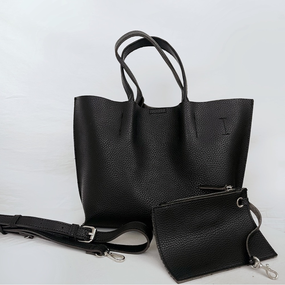 STREET LEVEL Christine East/West Tote